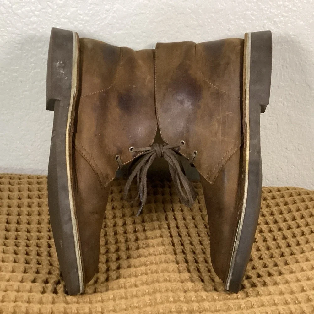 Clarks Desert Boots Mens Size 10.5 Brown Leather Chukka Ankle Boots